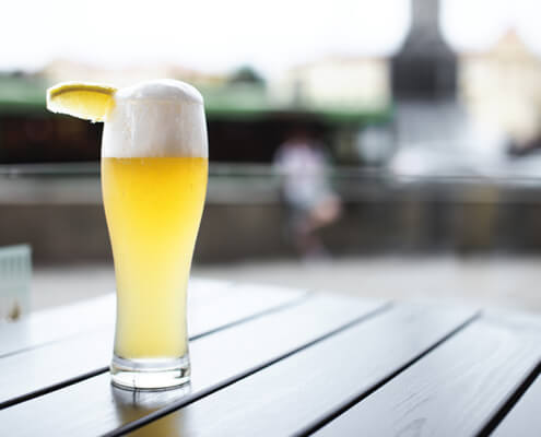 Lemon Shandy lemon cocktail